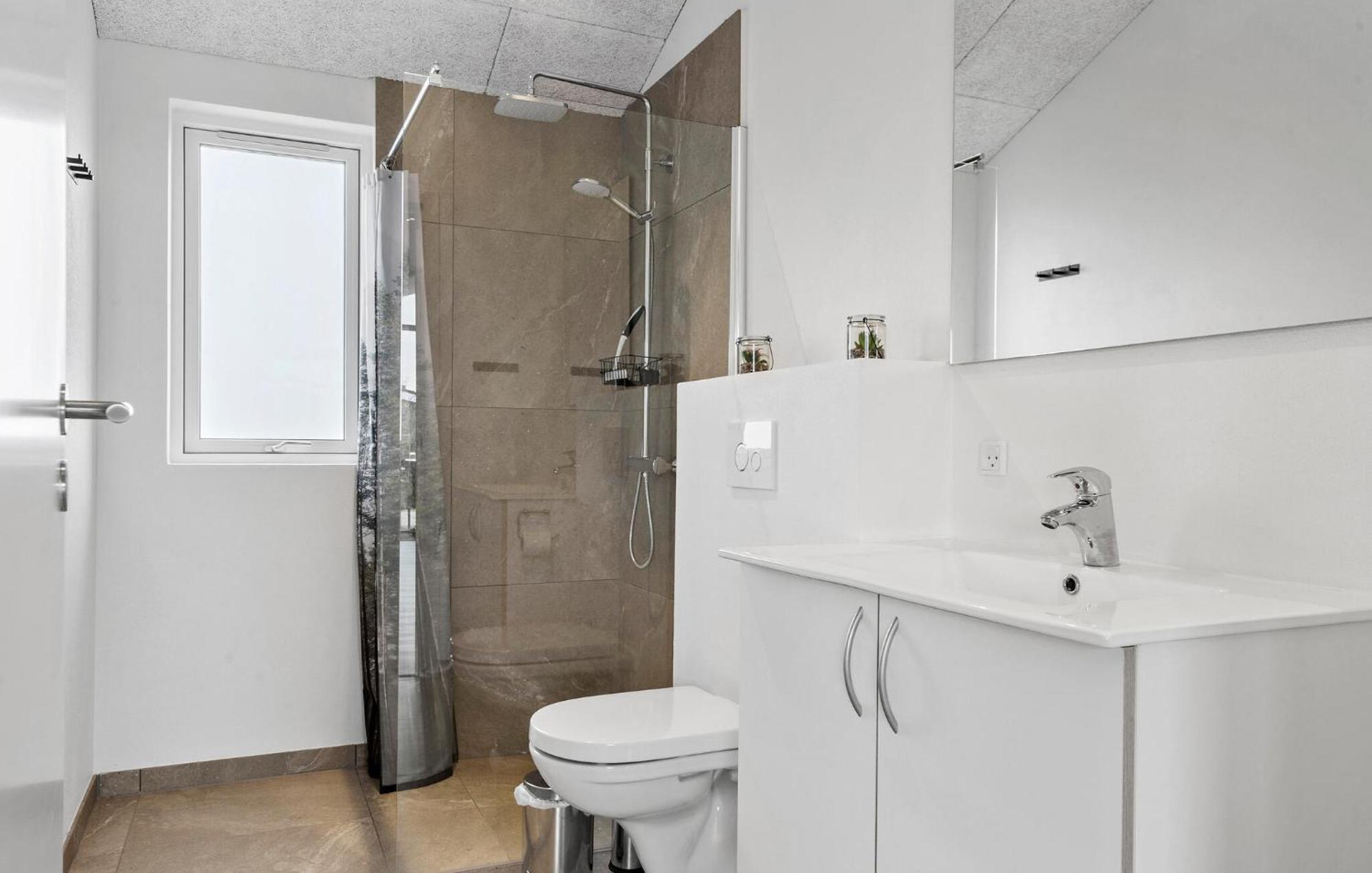 Beautiful Home In Tarm With Sauna Luaran gambar